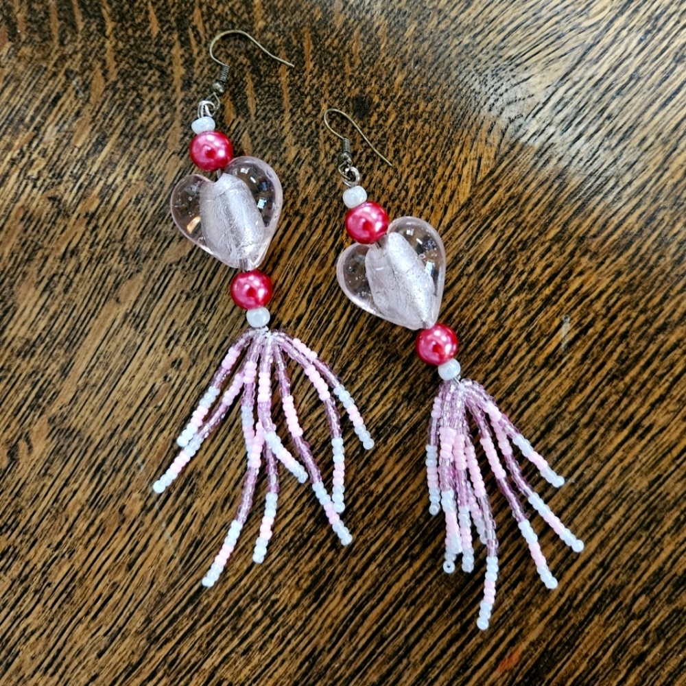 Pink Heart Fringe Earrings! 💕